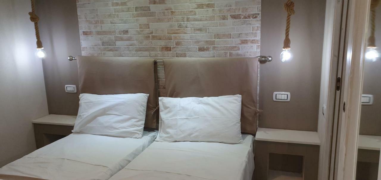 Guesthouse Luisella Кальяри Экстерьер фото